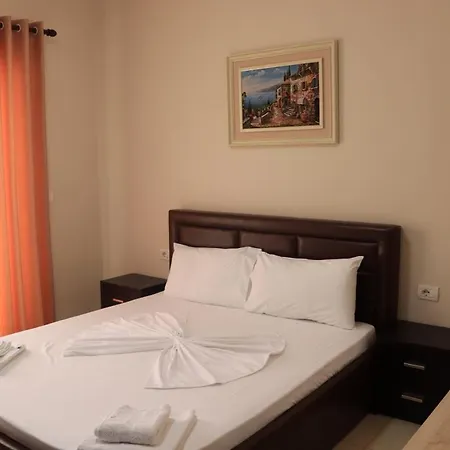 Hotell Kompleksi Caushi *