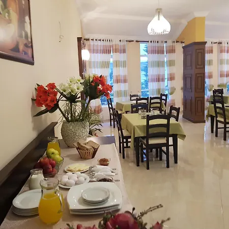 Hotell Kompleksi Caushi *